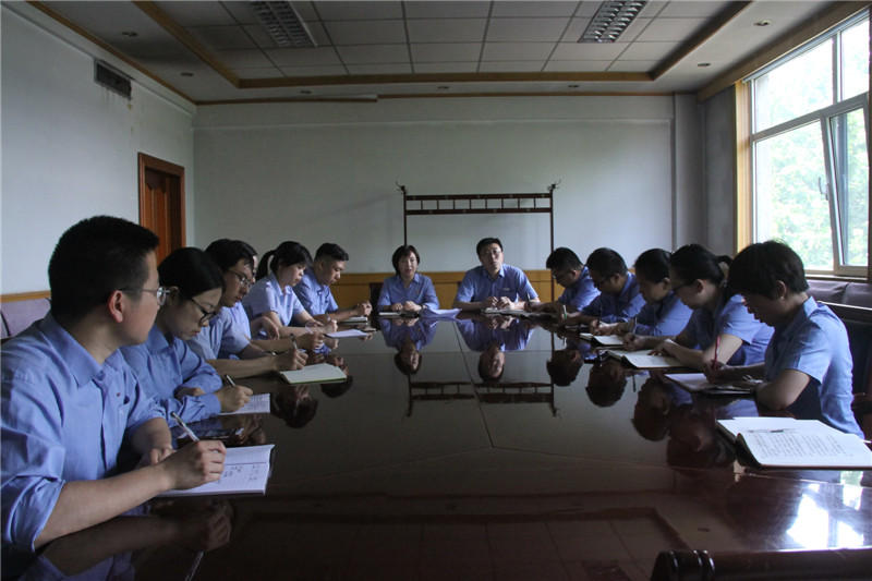 興泰發(fā)電公司團(tuán)委召開(kāi)團(tuán)青支部書(shū)記例會(huì)